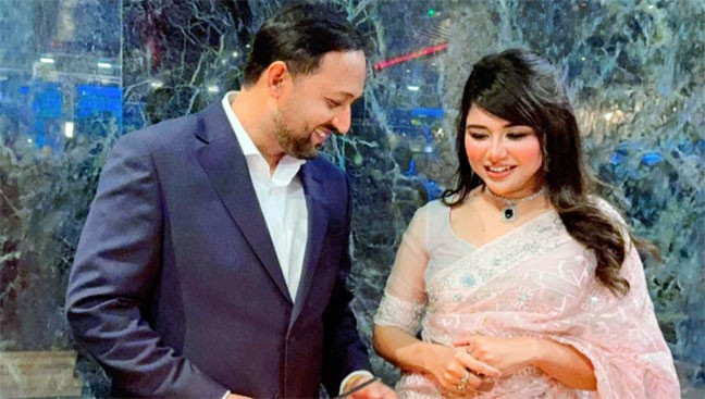 রোবাইয়াত ফাতিমা তনির স্বামী কে এই সিদ্দিক?