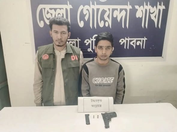বিএনপি ও জামায়াত সংঘর্ষ: অস্ত্রসহ ছাত্রশিবিরের কর্মী গ্রেপ্তার