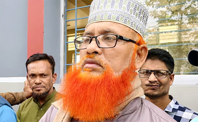 মুরাদনগরে টাকা বিতরণের অভিযোগে জামায়াতের নেতা আটক (ভিডিও)