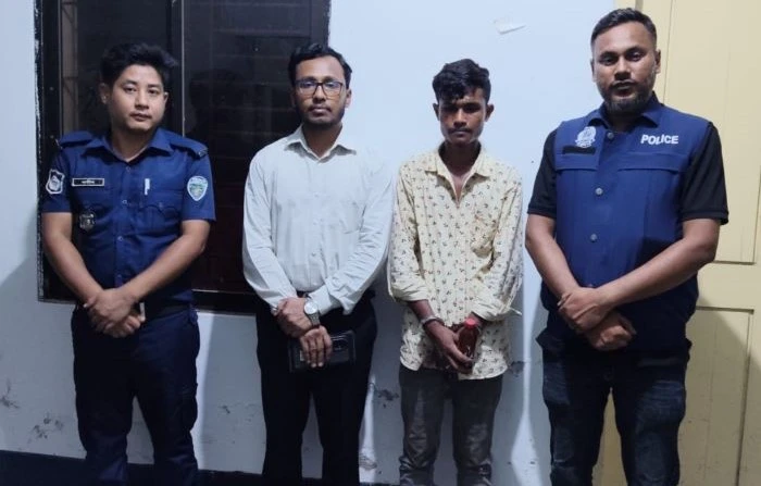 নেশাগ্রস্থ ছে‌লের মা‌কে র্মারধ‌রের অ‌ভি‌যো‌গে আটক ও দন্ড, বাঁশখালীতে মাদকবিরোধী অভিযানে ৩ জনের কারাদণ্ড