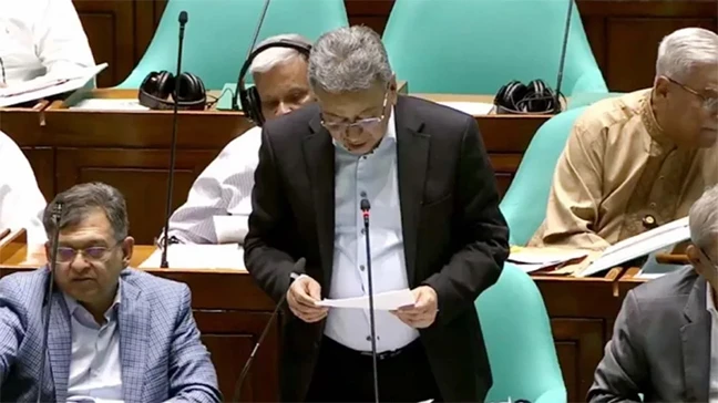 সরকারি ব্যয় ২ হাজার কোটি টাকা কমিয়ে সংশোধিত ও সম্পূরক বাজেট পেশ করলেন অর্থমন্ত্রী